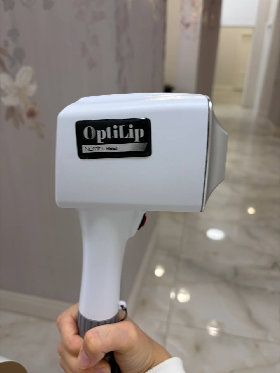 Манипула OptiLip крупным планом